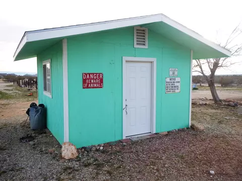 6952 Gibbs Ave, Mojave, CA 93501 photo 28