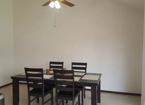 2624 Avenue J10 E, Lancaster, CA 93535 photo 7