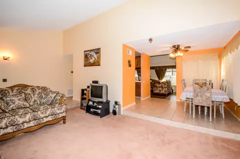 618 Avenue J4 E, Lancaster, CA 93535 photo 4
