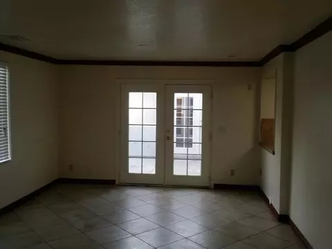 338 Kettering St E, Lancaster, CA 93535 photo 8