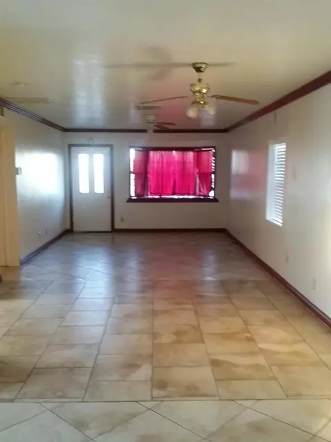 338 Kettering St E, Lancaster, CA 93535 photo 12