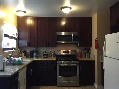 43011 Sugar St, Lancaster, CA 93536 photo 3