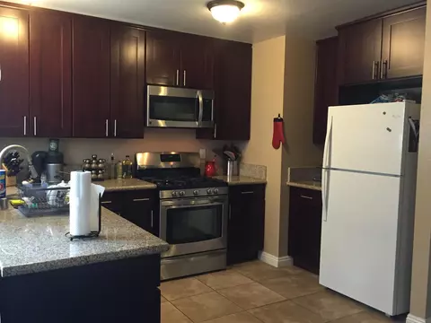 43011 Sugar St, Lancaster, CA 93536 photo 4