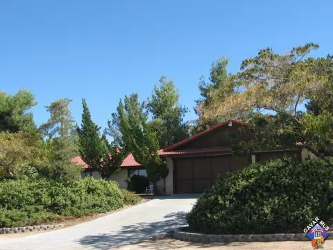 32060 Crystalaire Dr, Llano, CA 93544 photo 1