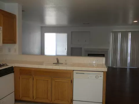 43528 32nd St E, Lancaster, CA 93535 photo 8