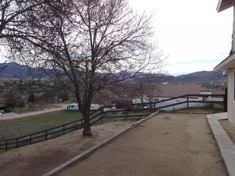 20112 Sears Dr, Tehachapi, CA 93561 photo 18