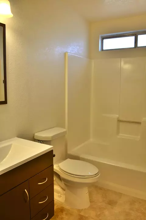 19701 Piedra Dr, Tehachapi, CA 93561 photo 19