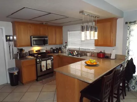1230 Lincoln Ave, Lancaster, CA 93535 photo 3