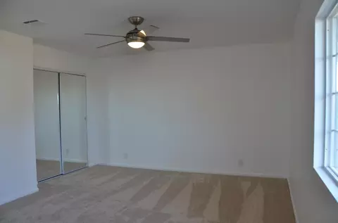 42717 6th St E, Lancaster, CA 93535 photo 6