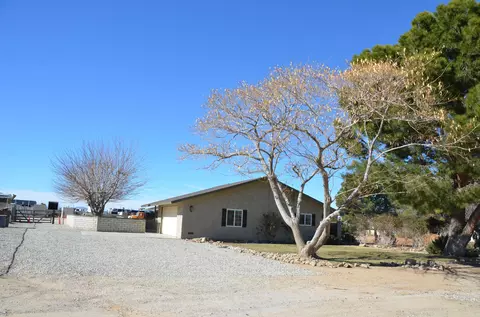 42717 6th St E, Lancaster, CA 93535 photo 11