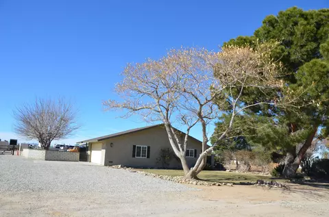 42717 6th St E, Lancaster, CA 93535 photo 18