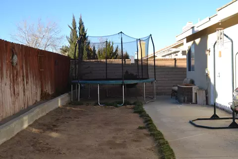 45705 Knightsbridge St, Lancaster, CA 93534 photo 72