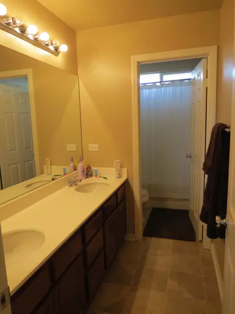 4403 Edam St W, Lancaster, CA 93536 photo 11