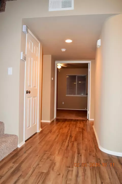 1520 Avenue J4 E, Lancaster, CA 93535 photo 4
