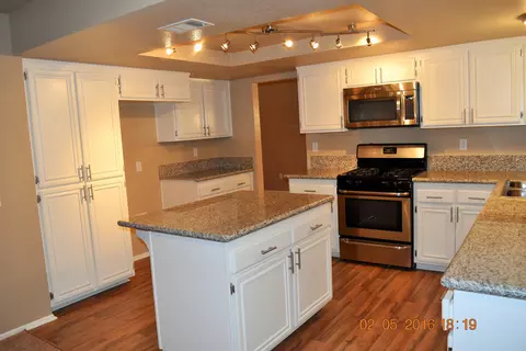 1520 Avenue J4 E, Lancaster, CA 93535 photo 3