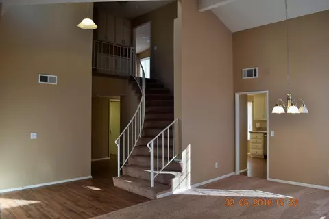 1142 Kildare St E, Lancaster, CA 93535 photo 4