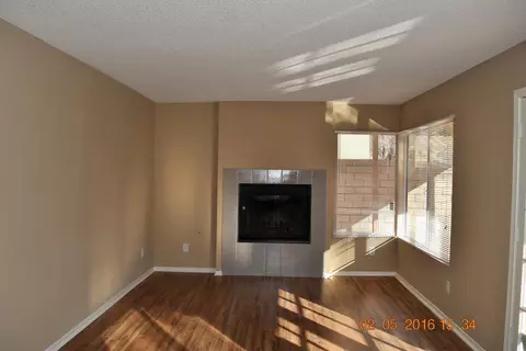 1142 Kildare St E, Lancaster, CA 93535 photo 6