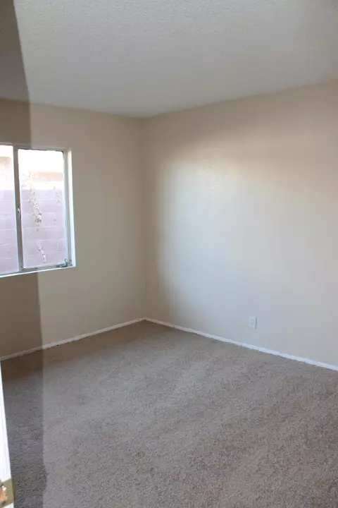 45317 6th St E, Lancaster, CA 93535 photo 12