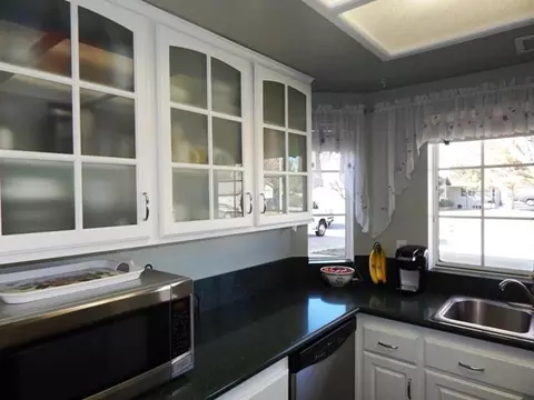 43040 21st St W, Lancaster, CA 93536 photo 12