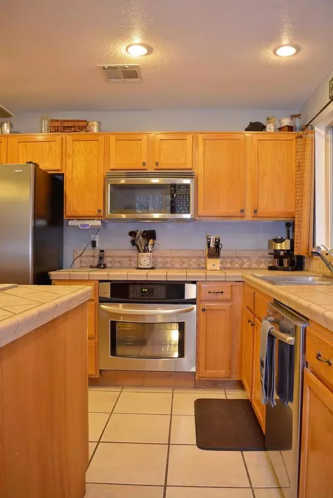 44117 Freer Way, Lancaster, CA 93536 photo 38