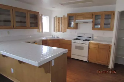 37538 56th St E, Palmdale, CA 93552 photo 12
