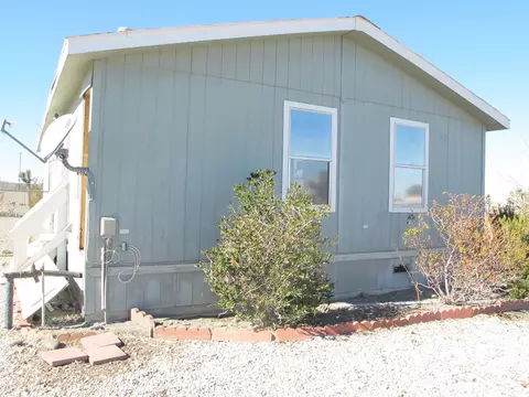 12030 Buckwheat Rd, Pinon Hills, CA 92372 photo 4