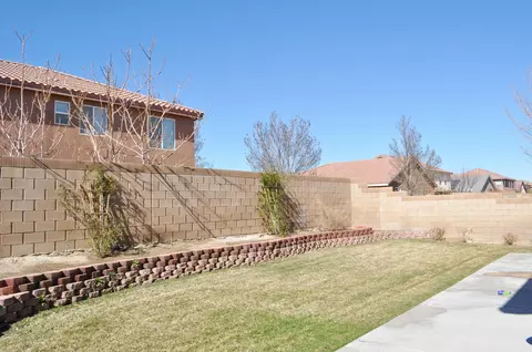 43257 Sunny Ln, Lancaster, CA 93536 photo 19