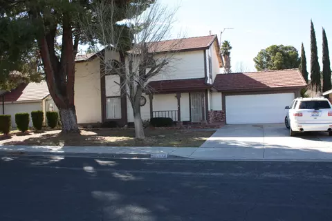 37677 Dixie Dr, Palmdale, CA 93550 photo 1