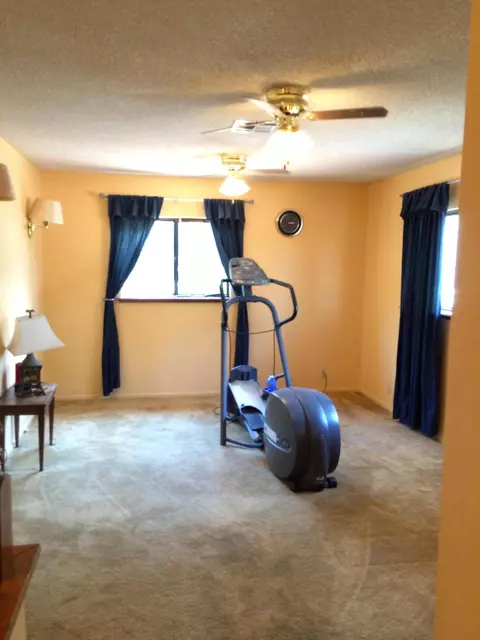 1105 Avenue J1 E, Lancaster, CA 93535 photo 11