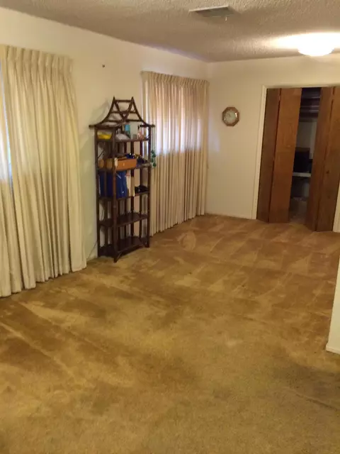 1105 Avenue J1 E, Lancaster, CA 93535 photo 14