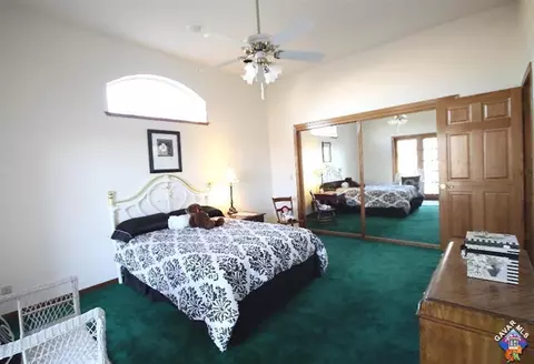 4137 Paddock Way, Lancaster, CA 93536 photo 13