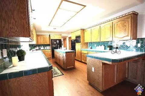 4137 Paddock Way, Lancaster, CA 93536 photo 9
