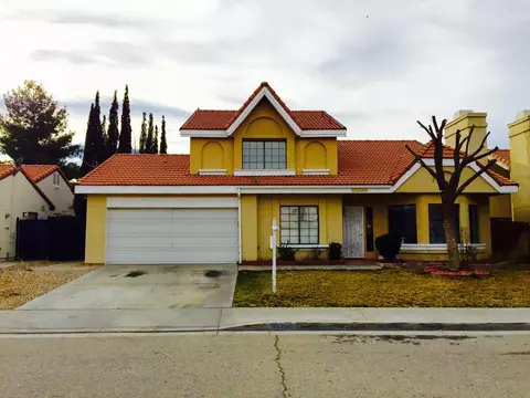 37717 Tackstem St, Palmdale, CA 93552 photo 2