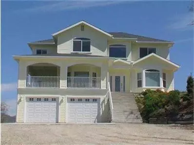 18940 Mustang Dr, Tehachapi, CA 93561 photo 2