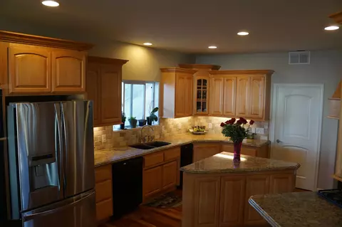 18940 Mustang Dr, Tehachapi, CA 93561 photo 4