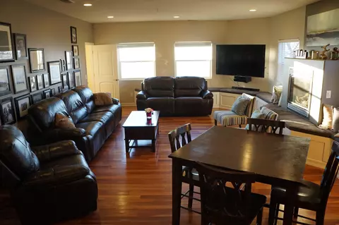 18940 Mustang Dr, Tehachapi, CA 93561 photo 11
