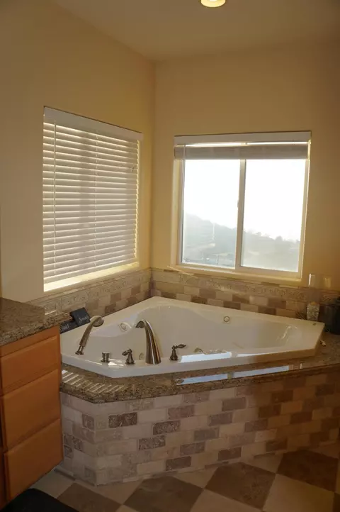 18940 Mustang Dr, Tehachapi, CA 93561 photo 17
