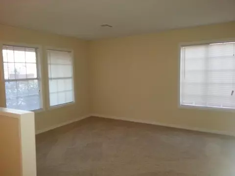 2208 Gregory Ave, Palmdale, CA 93550 photo 4