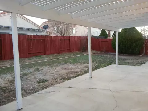 2208 Gregory Ave, Palmdale, CA 93550 photo 15