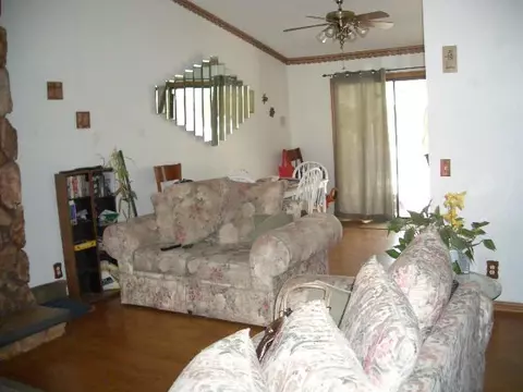 1246 Regents St, Lancaster, CA 93534 photo 4