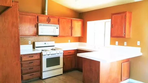 754 Avenue H13 E, Lancaster, CA 93535 photo 4