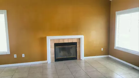 754 Avenue H13 E, Lancaster, CA 93535 photo 5