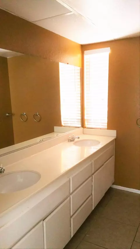 754 Avenue H13 E, Lancaster, CA 93535 photo 8