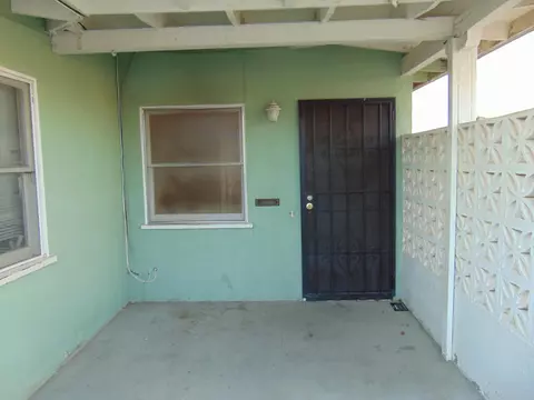 38851 Juniper Tree Rd, Palmdale, CA 93551 photo 2
