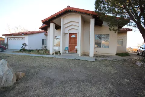 39633 171st St E, Lake Los Angeles, CA 93591 photo 1