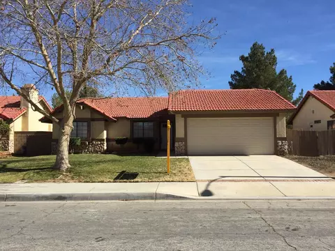 43344 11th St E, Lancaster, CA 93535 photo 1