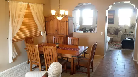 43610 57th St W, Lancaster, CA 93536 photo 2