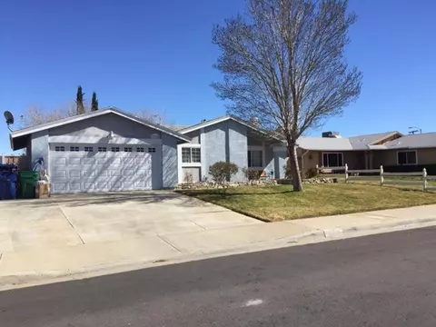 37328 29th Pl E, Palmdale, CA 93550 photo 2