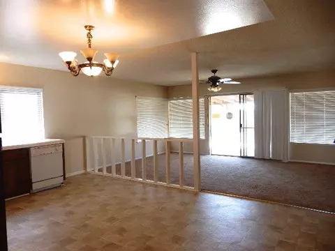 44639 11th St E, Lancaster, CA 93535 photo 5
