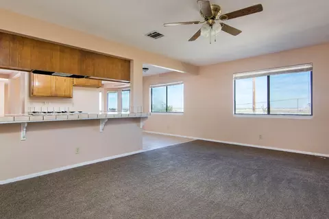 5650 Magda Ct, Palmdale, CA 93552 photo 9